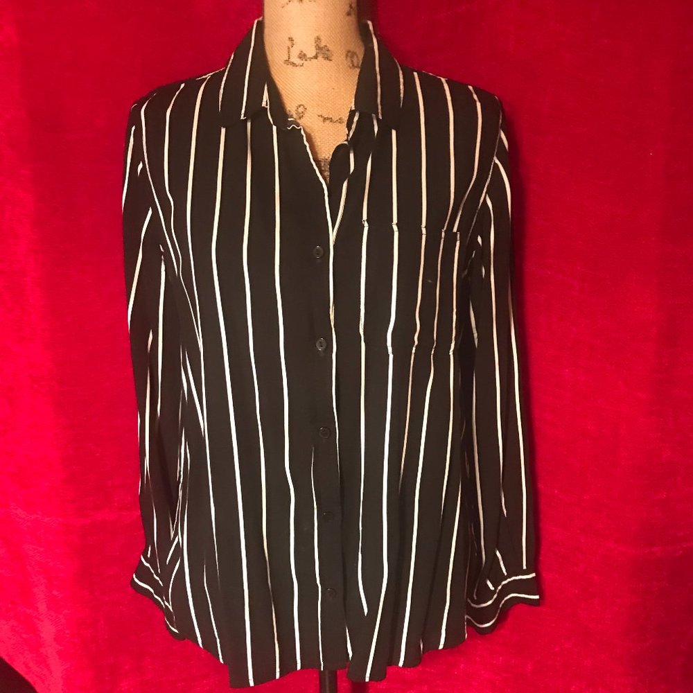Cute Blouse Long Sleeves Button Down